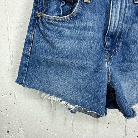 TRAVE size 23 High Waist Cut Off Jean Shorts - Picture 3 of 11